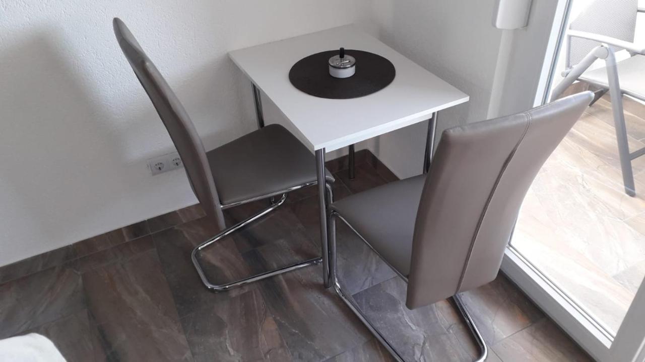 Haus Milana Apartment Nin Bagian luar foto