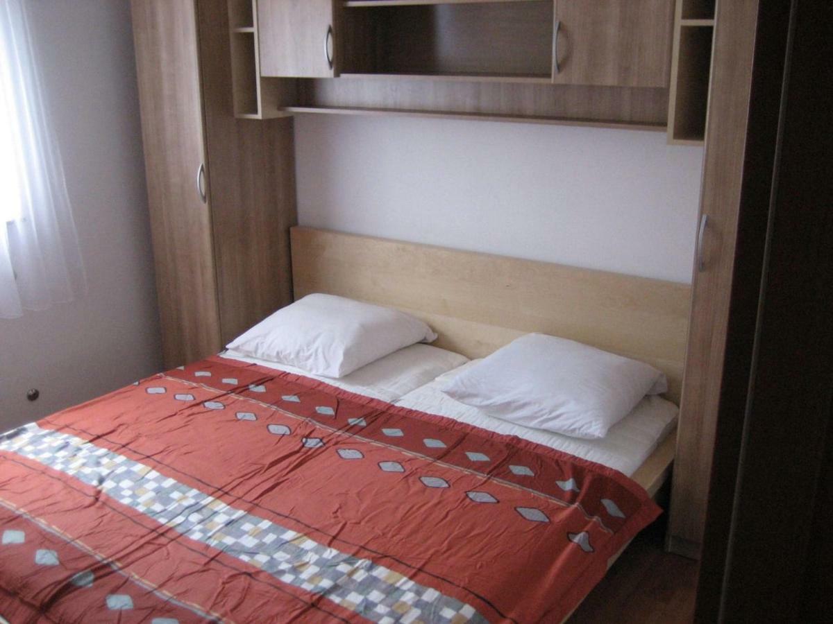 Haus Milana Apartment Nin Bagian luar foto